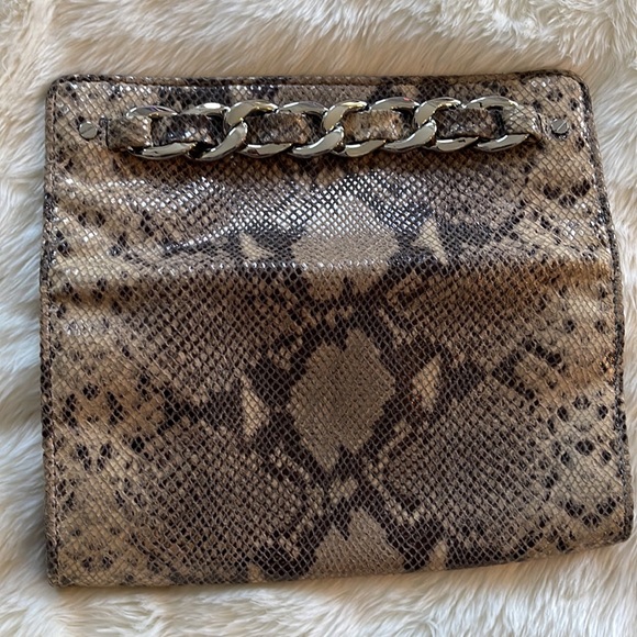 Michael Kors Snakeskin genuine clutch - Picture 10 of 11